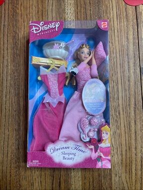Disney Sleeping Beauty Aurora Doll with Pink Gowns and Accessories